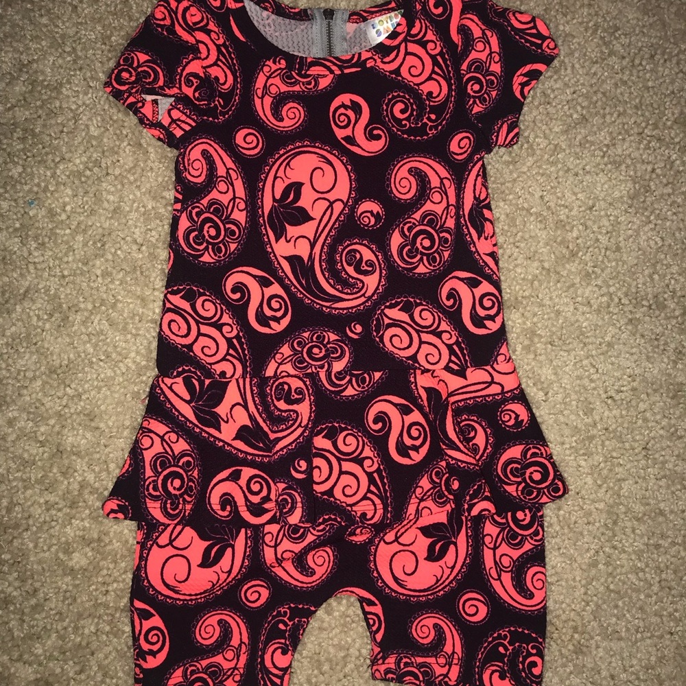 Size 2 kids Dot Dot Smile Romper